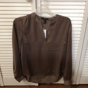 NWT!! Taupe business attire top